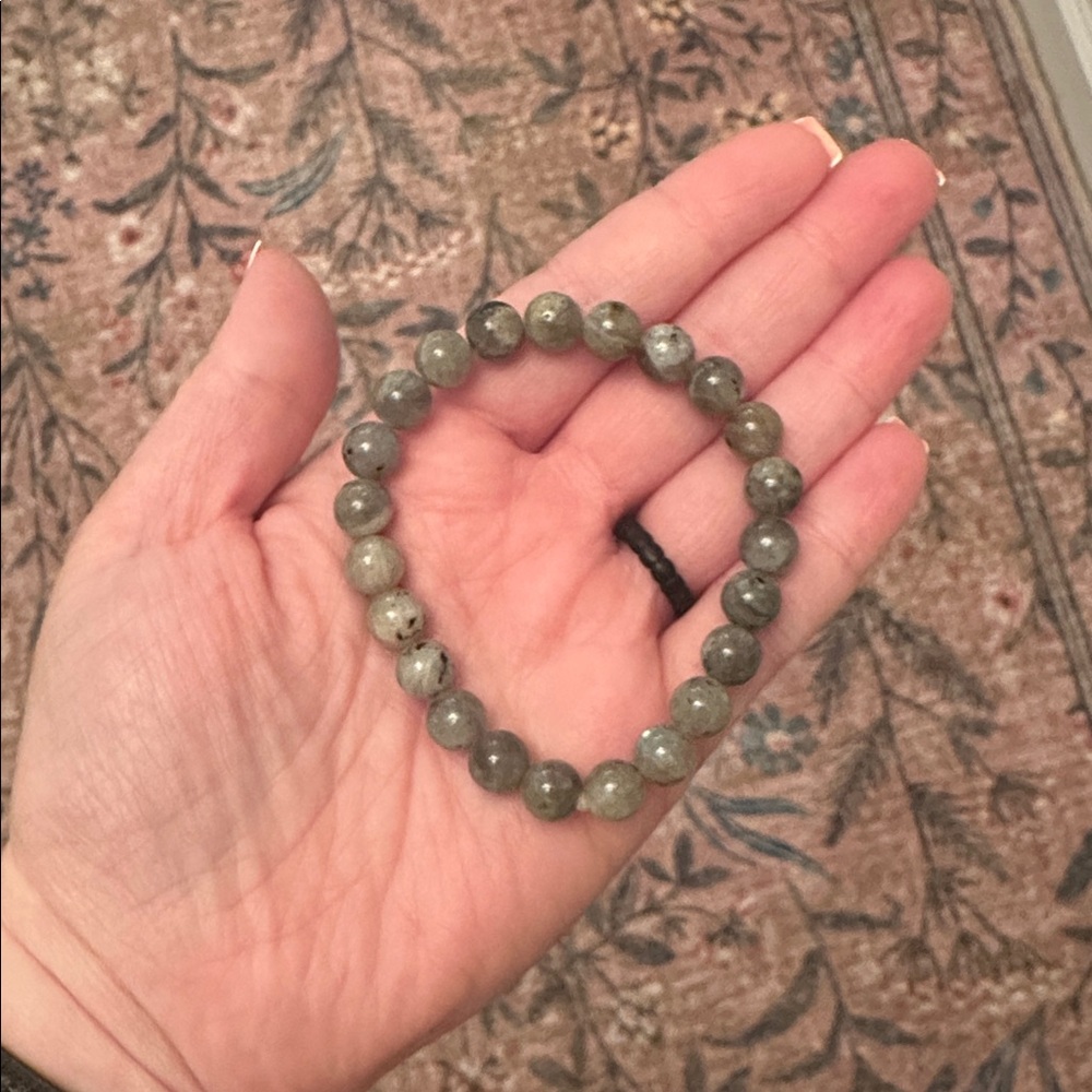 8mm AA Labradorite Chakra Stretch Bracelet